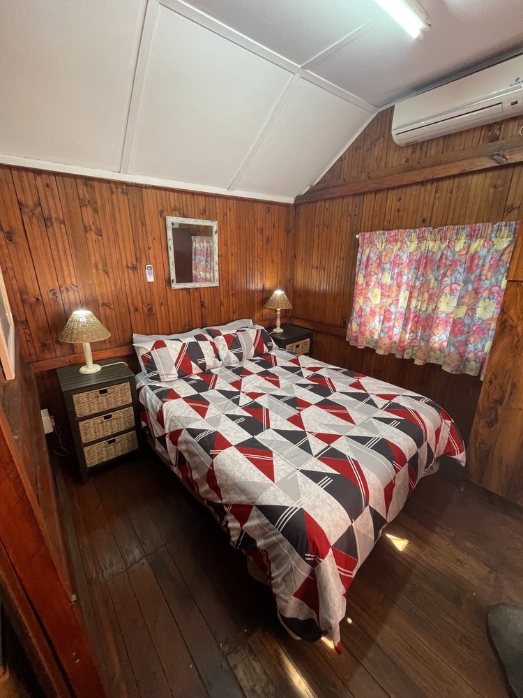 Vulamanzi: Vula cabin has one double  bed